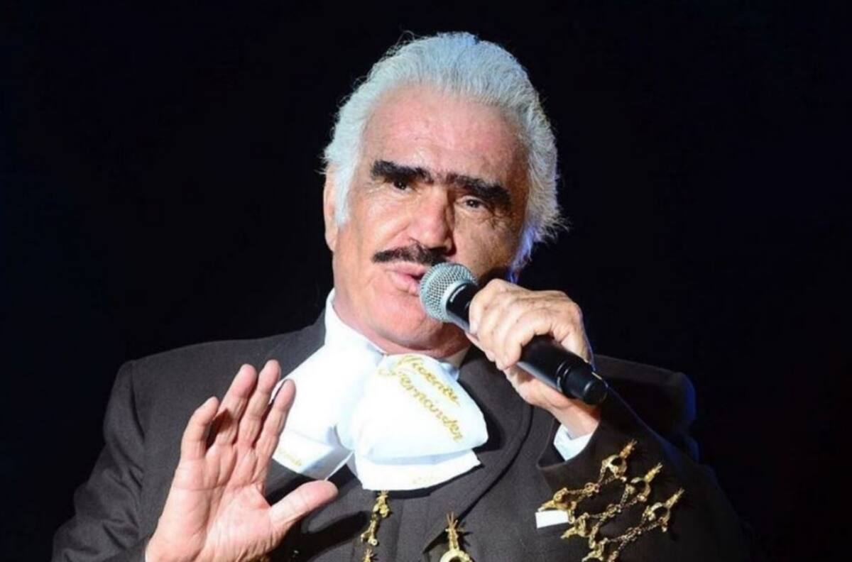 Vicente Fernández atraviesa por "momentos críticos" confirma su hijo Vicente Fernández Jr.