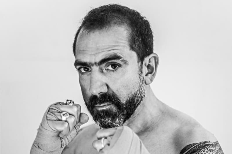 atraviesa un grave estado de salud.