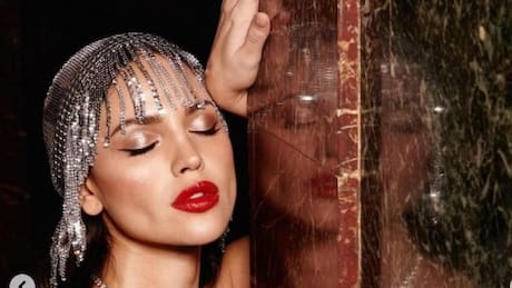 Eiza González niega tener operaciones en su cara y asegura que sus cambios son naturales