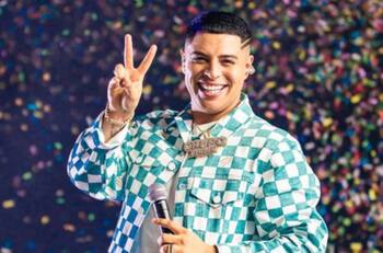 "Estoy casi al borde del infarto": Eduin Caz reacciona así al anuncio de Grupo Firme en Coachella