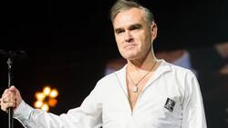 Morrissey asegura que buscan “eliminarlo” de la historia de The Smiths