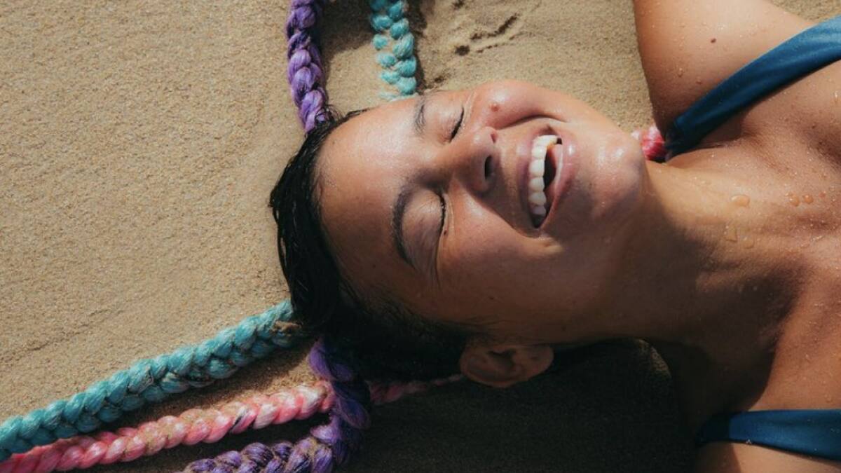 “Me duele”: así suena el nuevo sencillo de Bomba Estéreo y Manu Chao