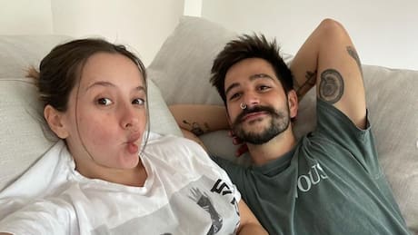 Camilo y Evaluna disfrutan de unas vacaciones en la playa