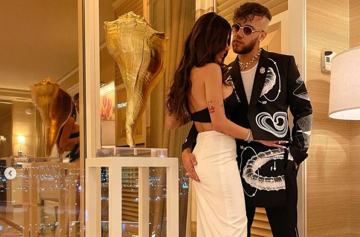 Jhay Cortez y Mia Khalifa confirman su relación con románticas fotos