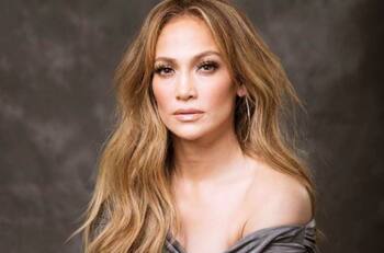 Jennifer Lopez: este es el sofisticado estilo de manicura que será tendencia y rejuvenece las manos