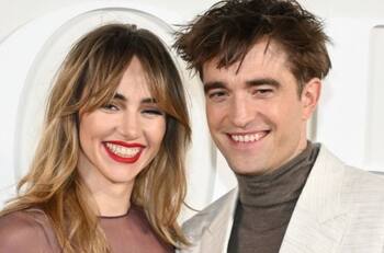 Robert Pattinson y Suki Watherhouse hacen su debut oficial como pareja tras cuatro años de relación