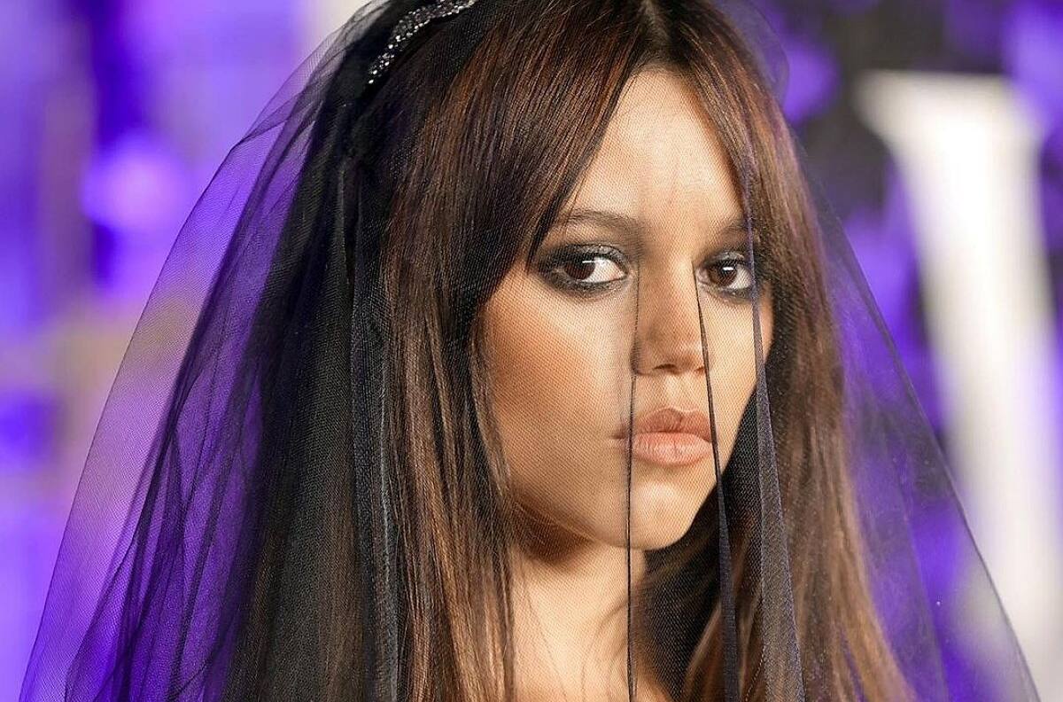 Jenna Ortega: Este es el nivel de estudios de la protagonista de "Merlina"