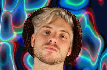 Hijo de Ludwika Paleta se muestra muy enamorado y manda tremendos piropos a su novia