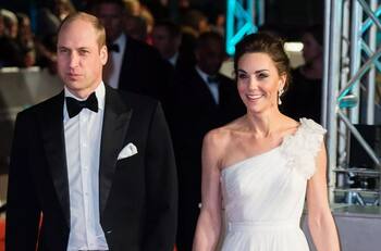 Kate Middleton y el príncipe William se alistan para una glamurosa noche y alfombra roja