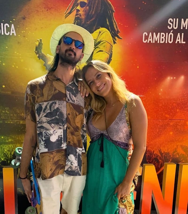 Trinidad Cerda junto a su pareja, Gonzalo Quijada.