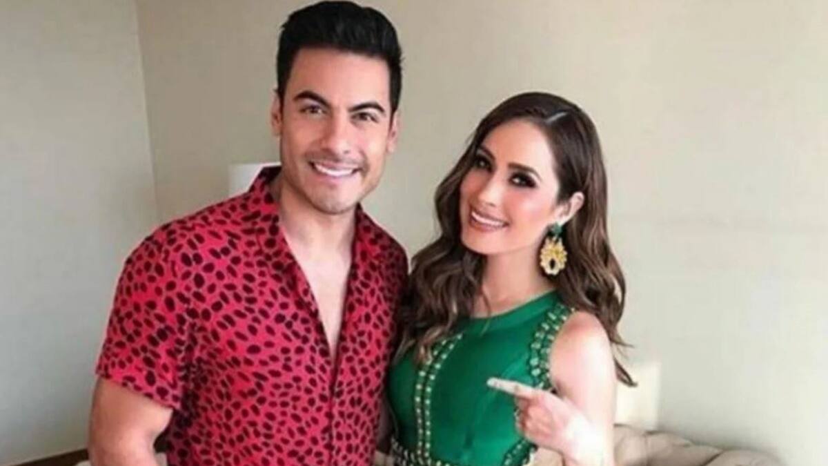 Carlos Rivera y Cynthia Rodríguez están casados y su encuentro con el Papa Francisco los delató