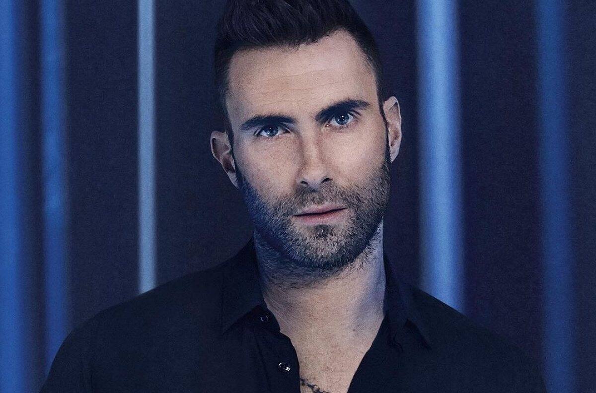 Adam Levine admite que "cruzó la linea", tras acusaciones de infidelidad