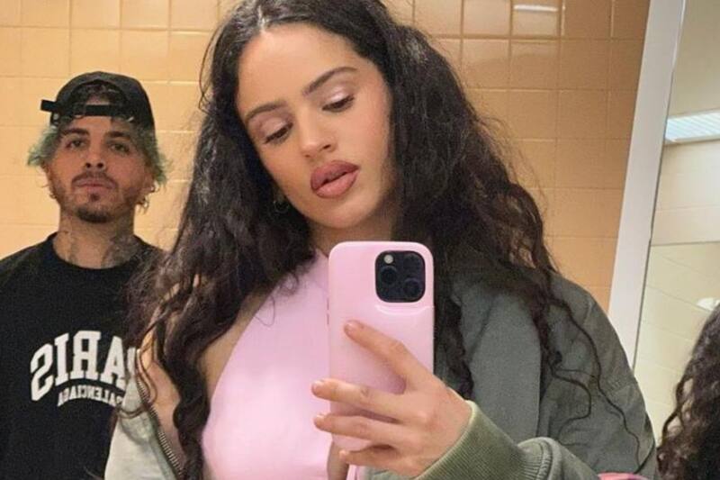 Rosalía fue captada en el gimnasio previo a sus concierto fue captada en el gimnasio previo a sus concierto CDMX Rosalía - Créditos: Instagram