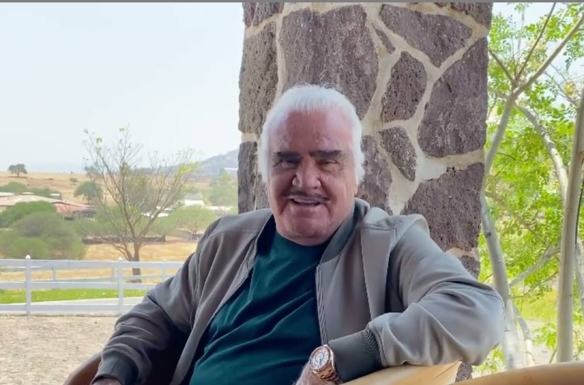 "Se apaga una voz única": Así reaccionó el medio mexicano tras la partida de Vicente Fernández