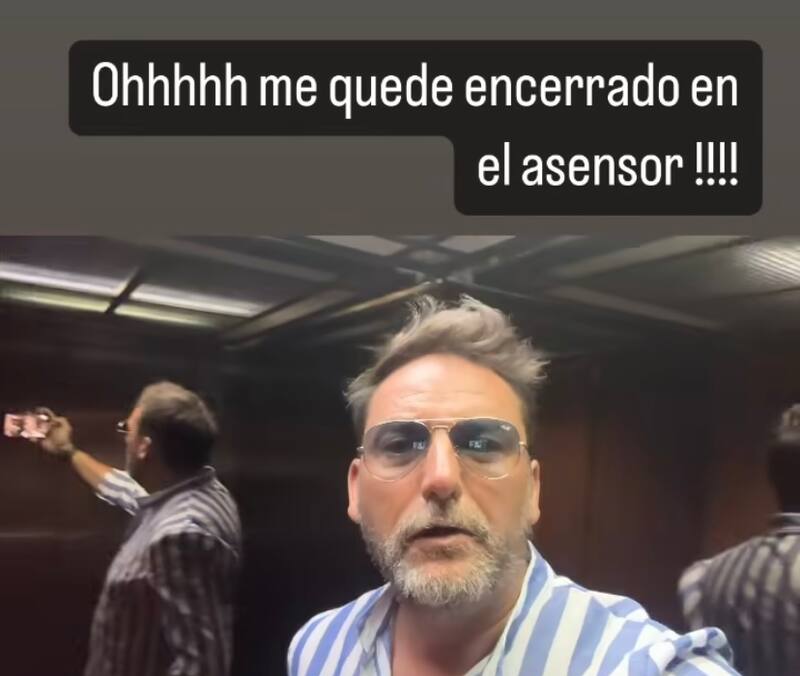 Daniel Fuenzalida vivió un momento de terror encerrado un ascensor.