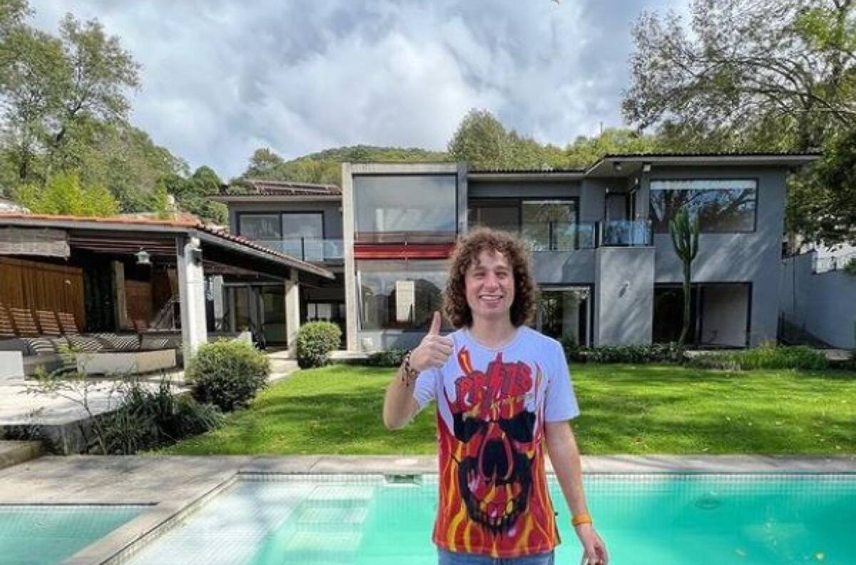 Luisito Comunica es detenido por militares en Venezuela