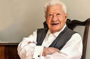 Ignacio López Tarso murió dormido y tomado de la mano de uno de sus nietos