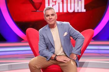 "Me amenazaban de muerte": José Miguel Viñuela cuenta las severas consecuencias tras cortarle el cabello a un camarógrafo