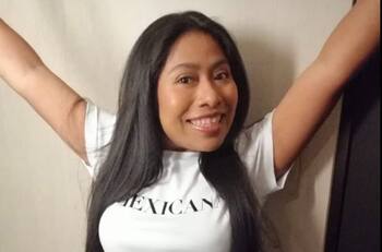 “Ignoren la pancita”: Yalitza Aparicio posa en top durante sus vacaciones
