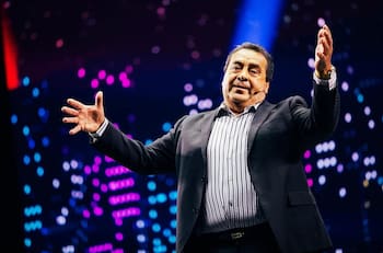 “No me gusta la traición”: Dino Gordillo rompe el silencio por su ausencia en Viña 2026 y acusa deslealtad de cercano suyo