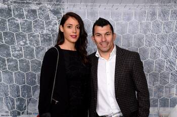 “Está haciendo puntos”: Cristina Morales se refiere al romántico mensaje que le envió Gary Medel