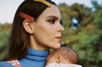 Yuya comparte video muy especial del parto en agua de Mar