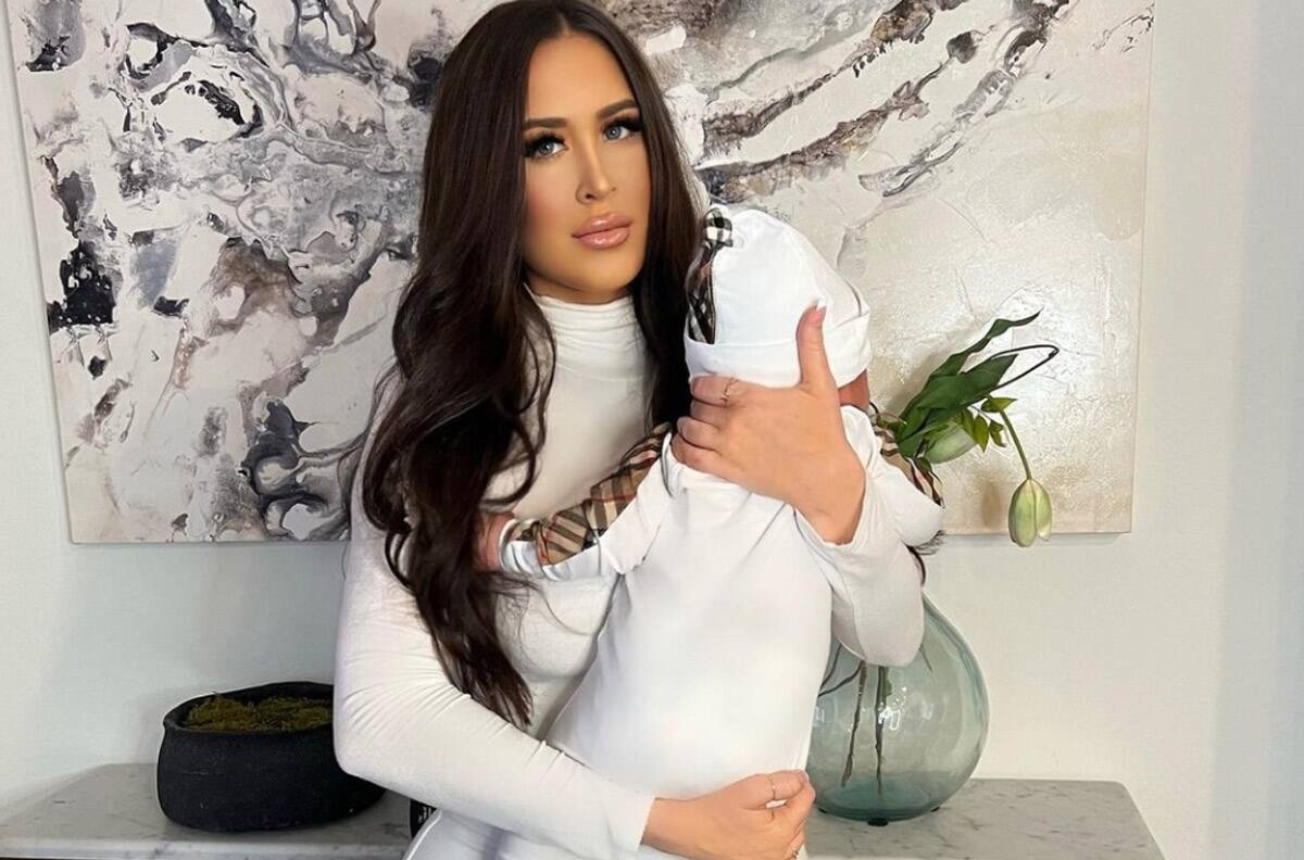 Maralee Nichols celebra el primer Halloween de su hijo con Tristan Thompson con tiernas fotos