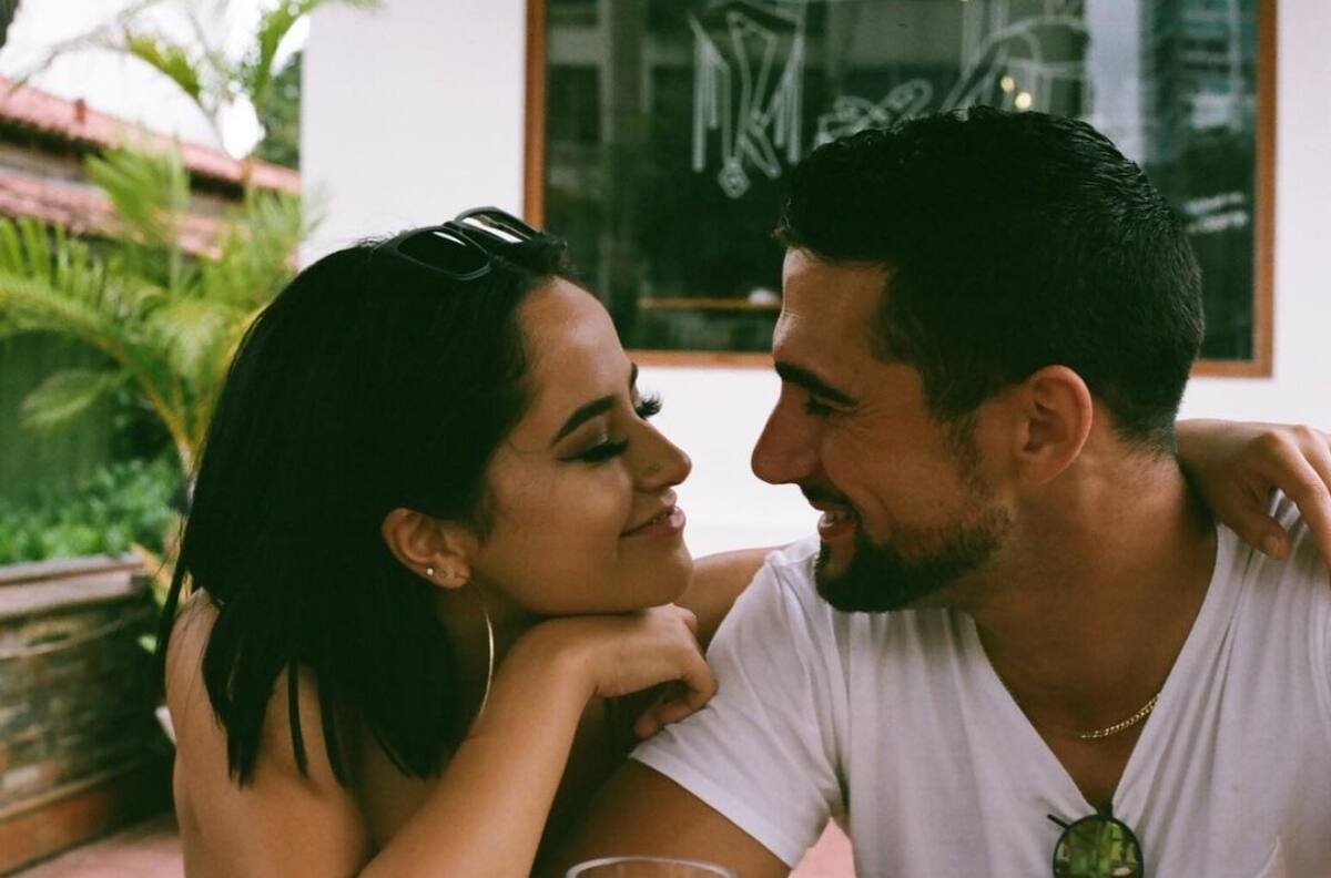 "Un trio de celebración": El coqueto mensaje de Becky G celebrando la victoria de su novio en la Copa de Oro