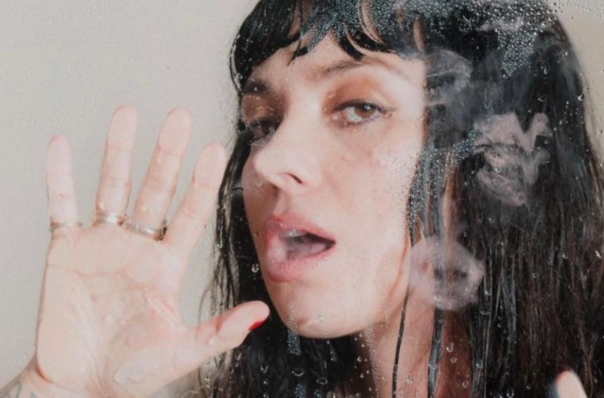 "Esto es hermoso": Mon Laferte ya es mexicana al igual que su hijo