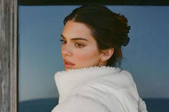 Kendall Jenner desata rumores de matrimonio con polémica foto