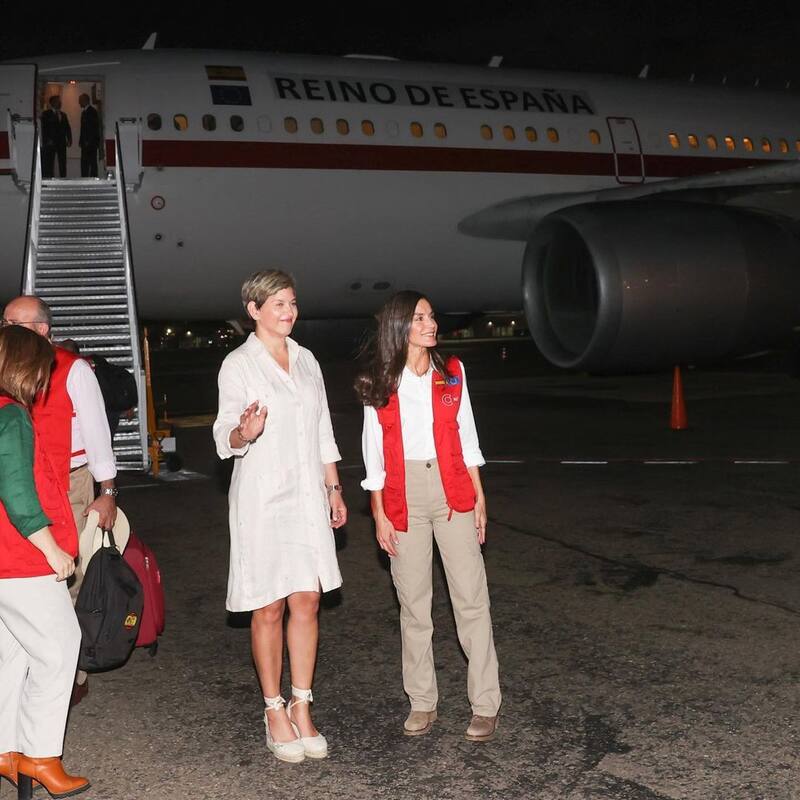 La reina se atreve con unos pantalones cargo, virales en TikTok