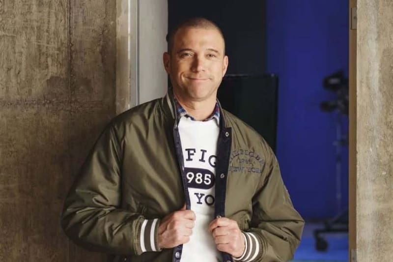 Debido al tratamiento de sus problemas de salud, el animador vivió un año y medio consumiendo calmantes para apaciguar los síntomas de sus problemas de salud. Créditos: Julián Elfenbein en Instagram.