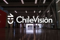 ¡Terremoto en CHV! Sacan de pantalla a reconocido programa de Diana Bolocco y despiden a todo su equipo