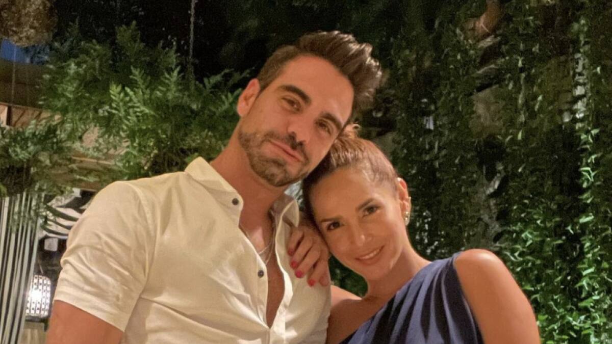 Frederik Oldenburg, novio de Carmen Villalobos, se cambió el look el mismo día que la actriz
