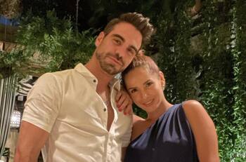 Frederik Oldenburg, novio de Carmen Villalobos, se cambió el look el mismo día que la actriz