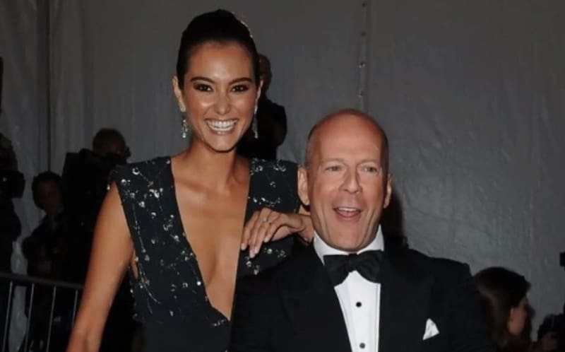 Bruce Willis y Emma Heming La historia de amor de Bruce Willis y Emma Heming - Créditos: Instagram @emmahemingwillis