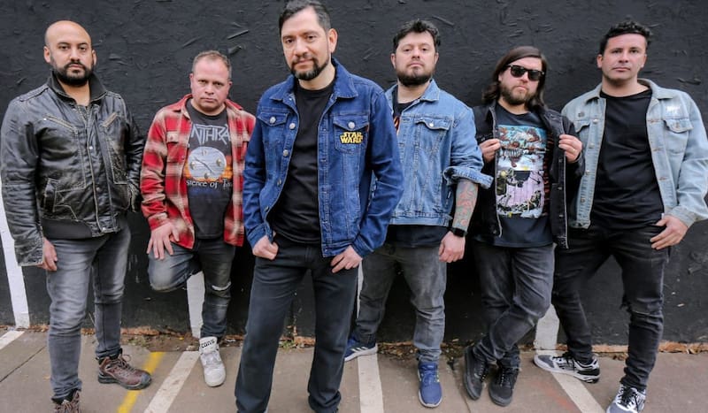 habla sobre su nuevo single que reversiona un clásico noventero.