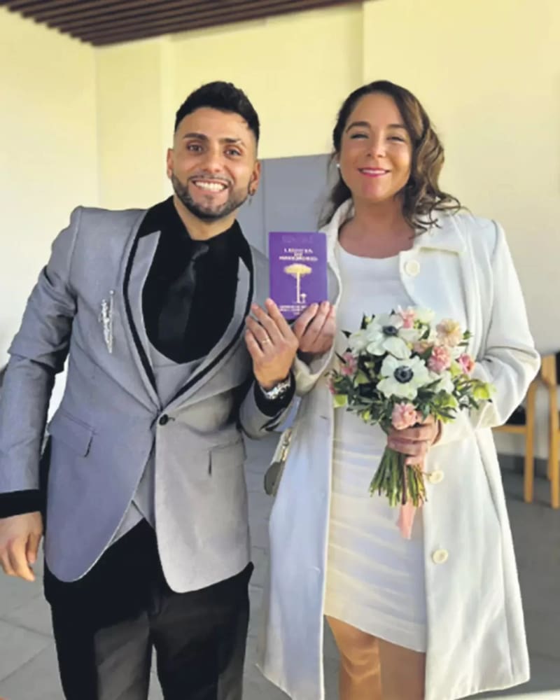 La pareja se casó en el 2025.