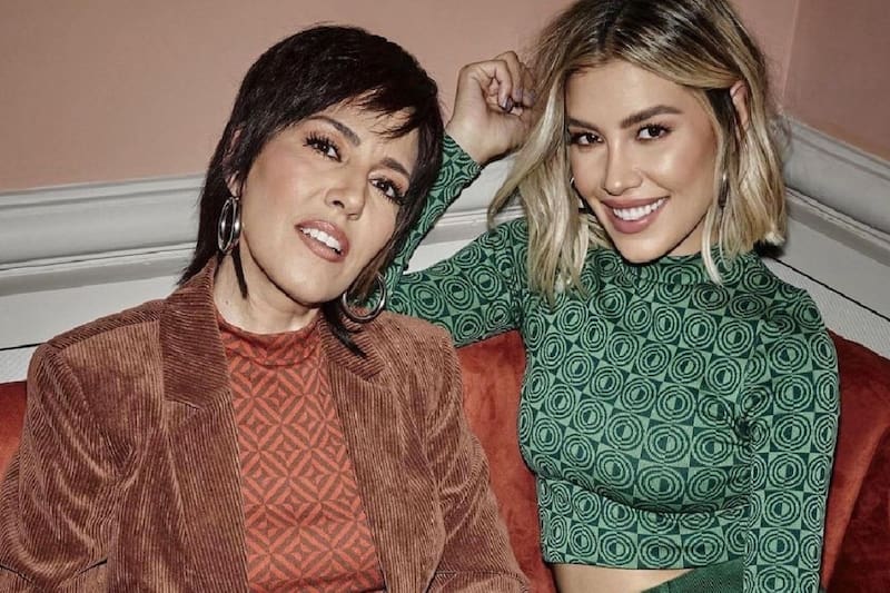 Stephanie Salas habla de los rumores de boda de Michelle Salas Stephanie Salas y Michelle Salas - Créditos: Instagram