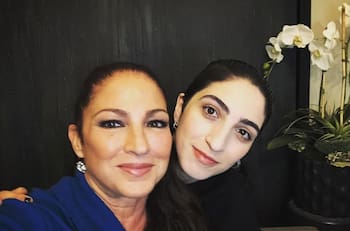 Gloria Estefan le ayudó a su hija a ocultarle sus preferencias sexuales a su mamá