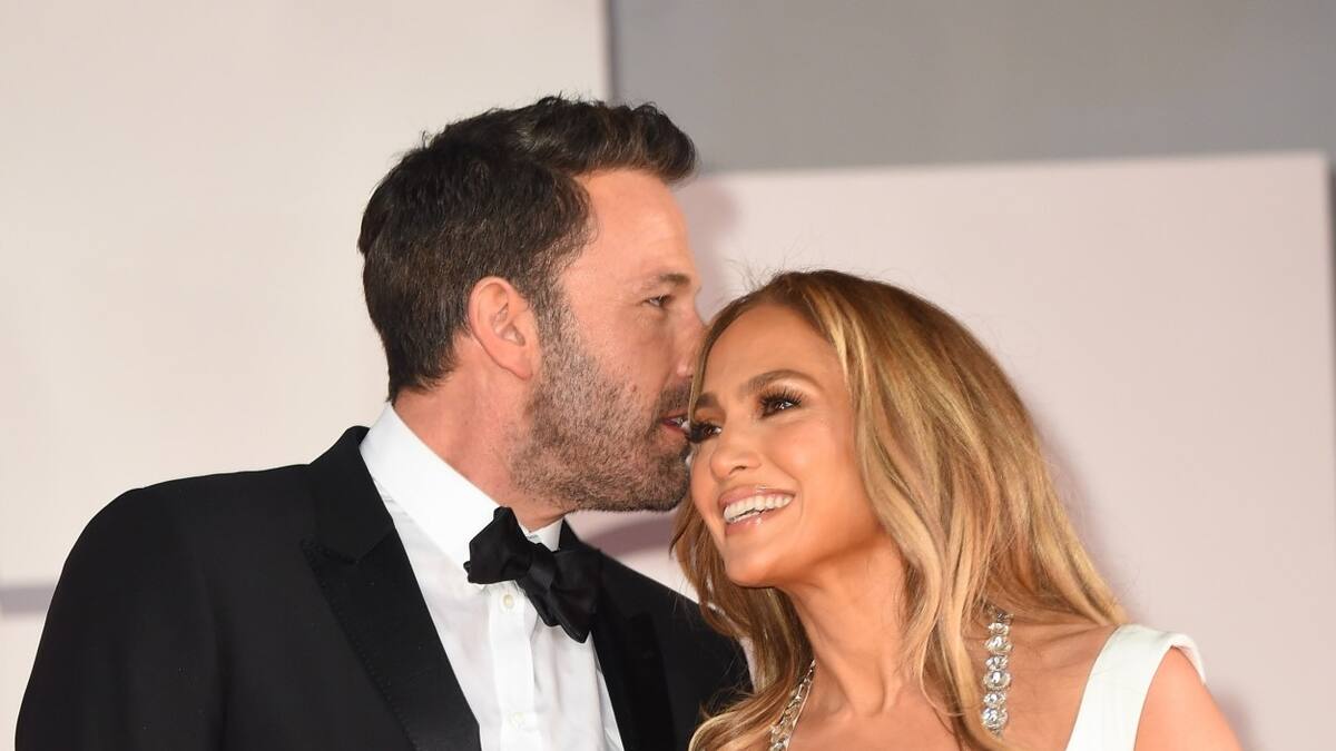 JLo prepara prenupcial para proteger su fortuna, no todo es amor