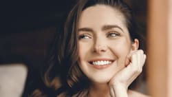 Ariadne Díaz sorprende con hermoso y fresco look para su nueva telenovela