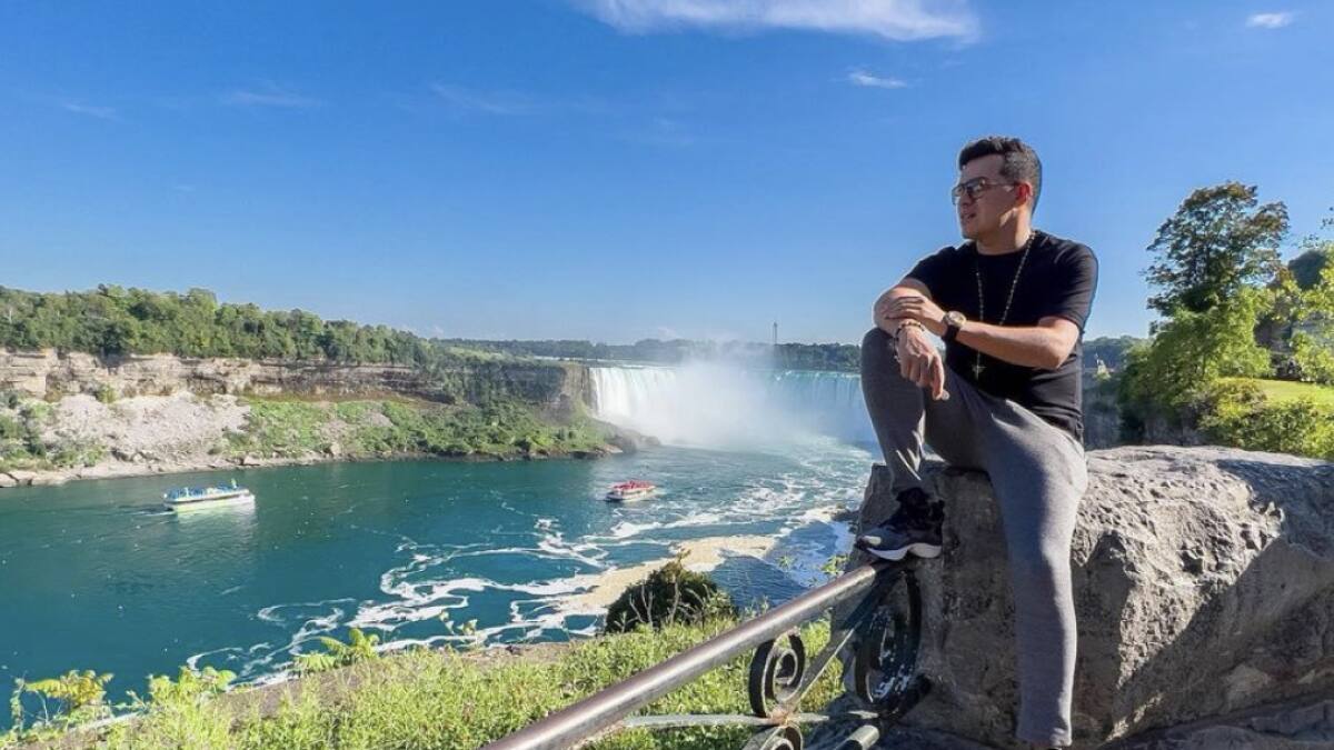 ¡Tremendo desplante! Turistas en Canadá rechazan serenata de Yeison Jiménez