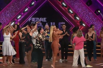 ¿Nueva baja en Fiebre de Baile? Polémica concursante fue vista en la clínica y peligra su estadía en el estelar