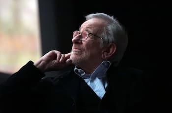 Steven Spielberg dijo que recrear cosas que le habían sucedido a él fue "una experiencia extraña y perversa"