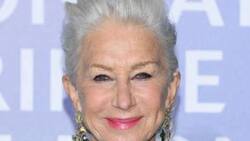 Hellen Mirren muestra como se puede lucir a los 70 años un cabello color azul