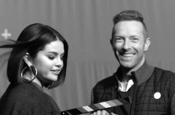 Coldplay y Selena Gómez: comparten clip del detrás de cámaras del video musical de "Let Somebody Go"