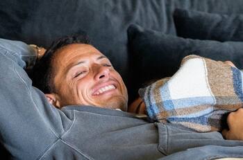 Así es por dentro la lujosa casa que vendió Javier "El Chicharito" Hernández