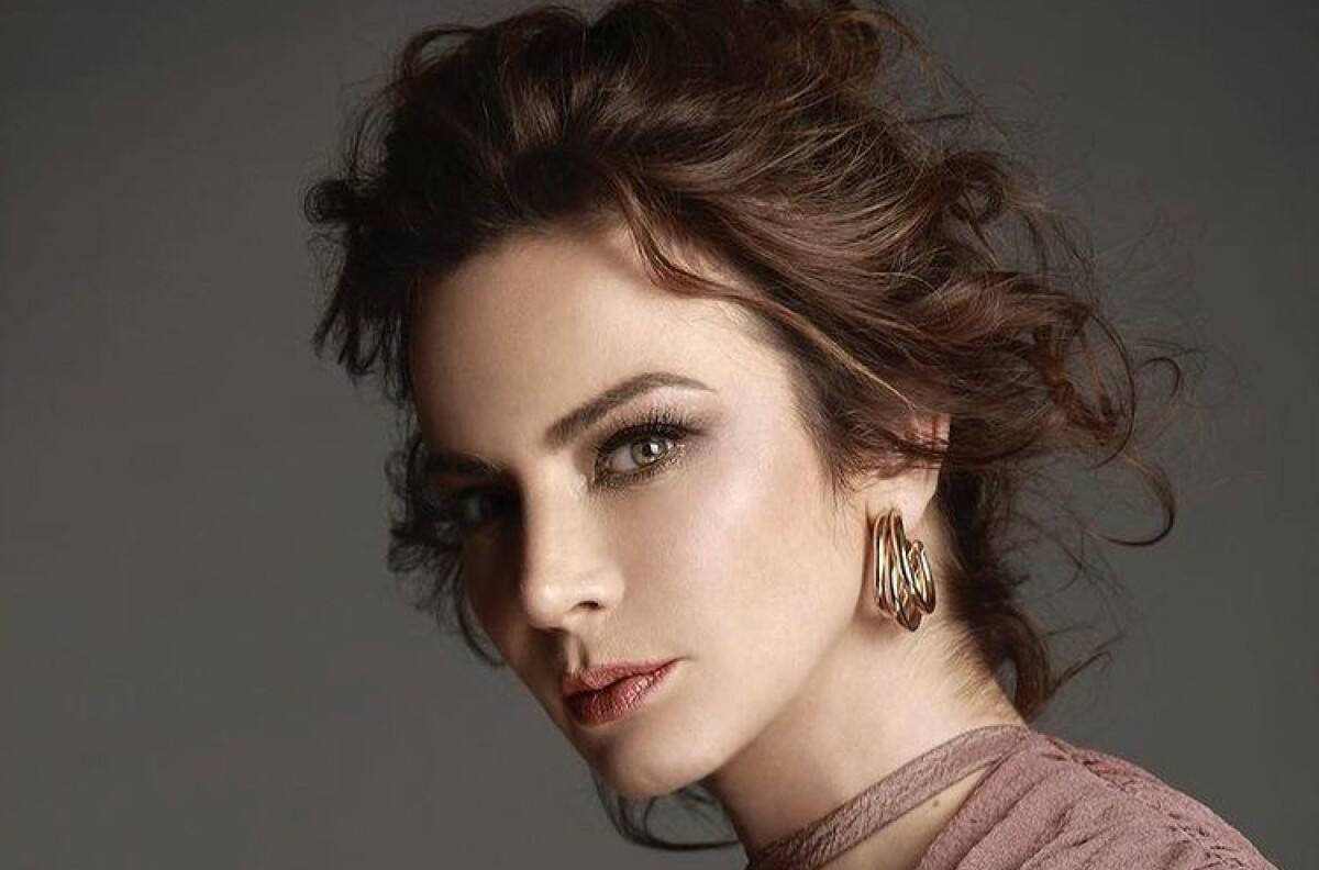 Silvia Navarro revela el nombre de su nuevo romance: “Y sí, aquí hay amor”