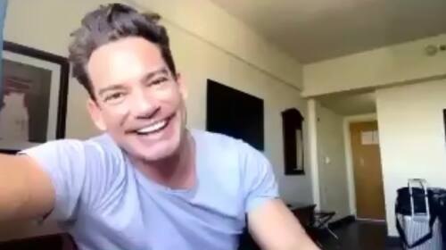 Cristián de la Fuente durante la conferencia de prensa en la que estuvo TiempoX.